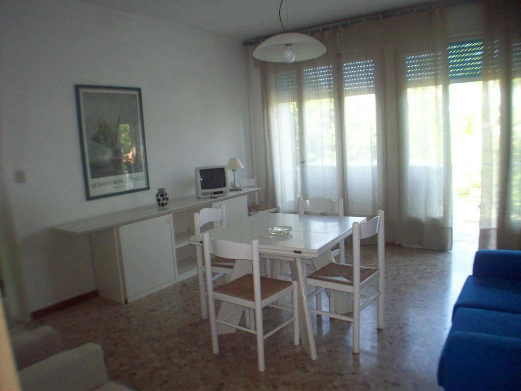 Casa Marialuigia - Appartamenti Solo Per Famiglie 利多迪迪耶索洛 外观 照片