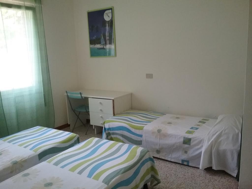 Casa Marialuigia - Appartamenti Solo Per Famiglie 利多迪迪耶索洛 外观 照片
